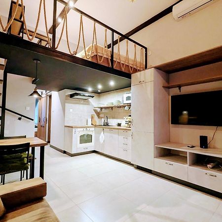 O 38 Luxe Loft Apartment Будапеща Екстериор снимка