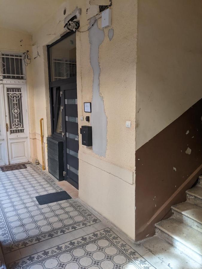 O 38 Luxe Loft Apartment Будапеща Екстериор снимка